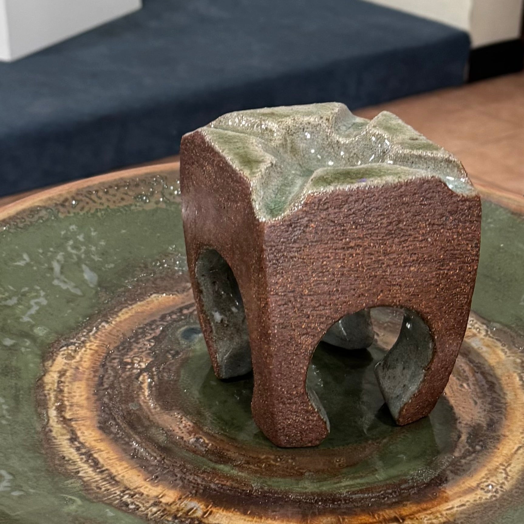 'Walker' Ashtray