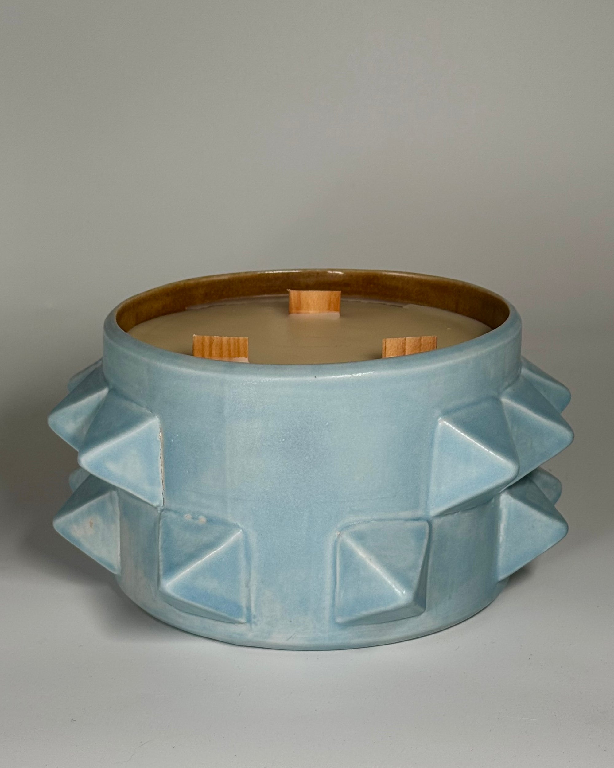 AVAILABLE 11/24/2025 –– Limited Edition Large Candle 6" x 4"  –– Grigio Celeste/Market